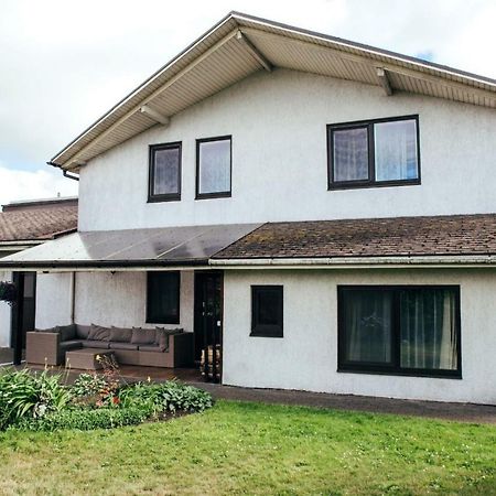 Flower Apartment Ventspils Exterior foto
